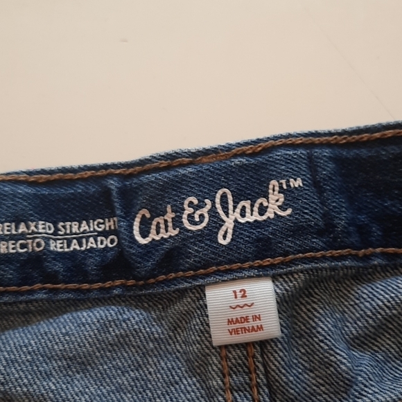 Cat & Jack relaxed straight 12 blue jeans - Picture 6 of 9